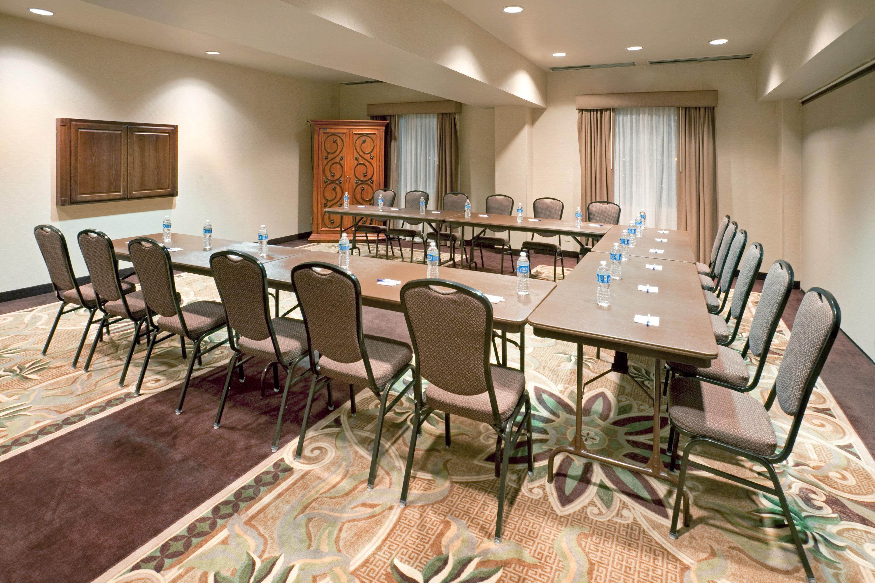 Holiday Inn Express Hotel & Suites Eagle Pass By Ihg Bisnis foto
