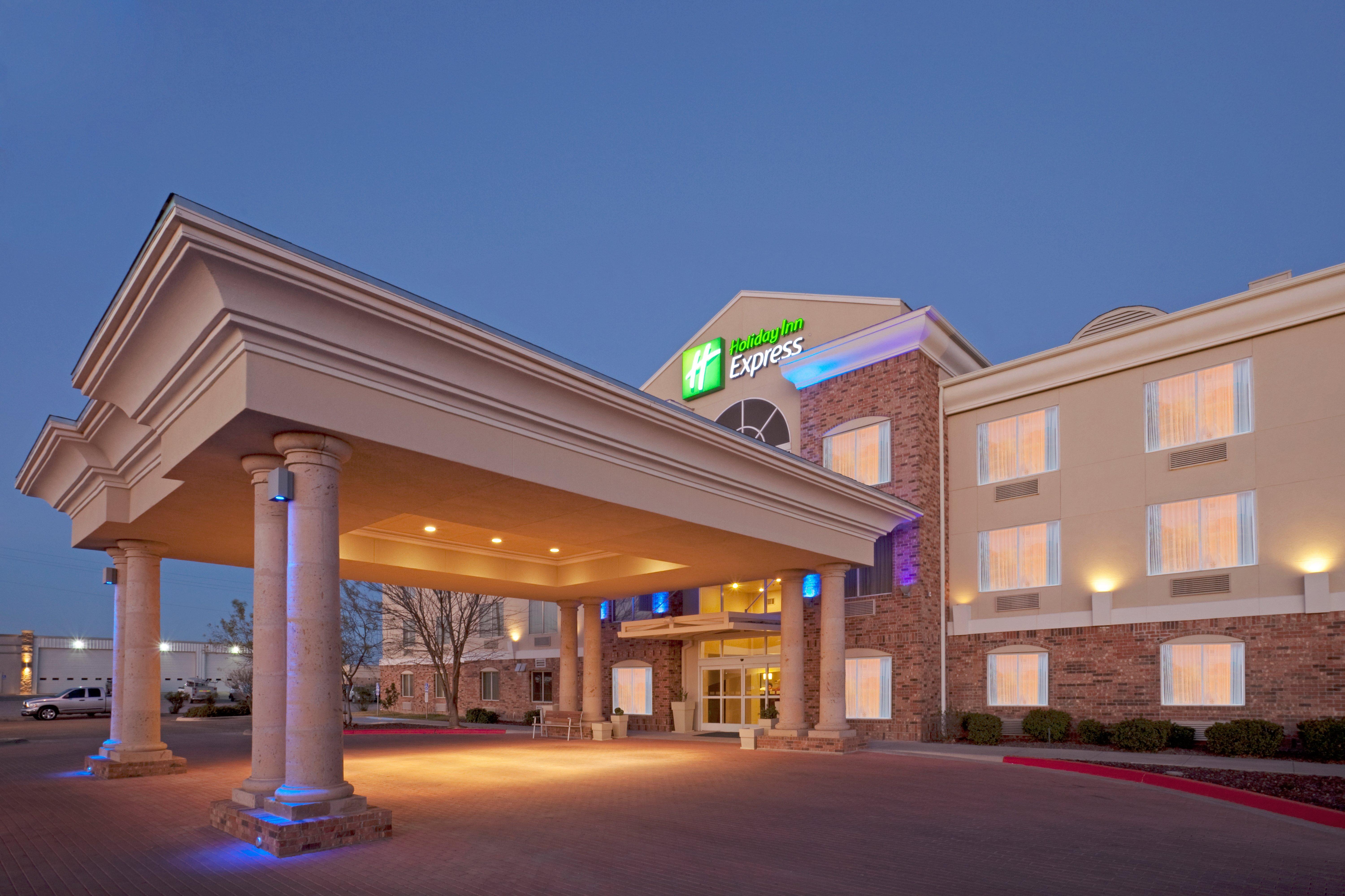 Holiday Inn Express Hotel & Suites Eagle Pass By Ihg Bagian luar foto